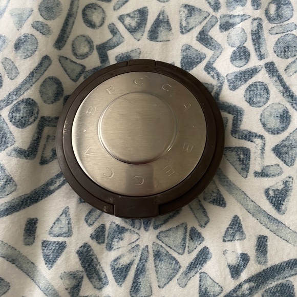 Becca Highlighter -OPAL- - Picture 2 of 2